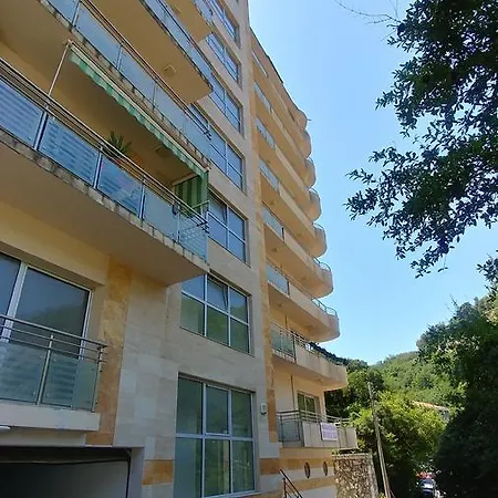 Aquaoark Casino 007 New Bechichi Budva Sea View *
