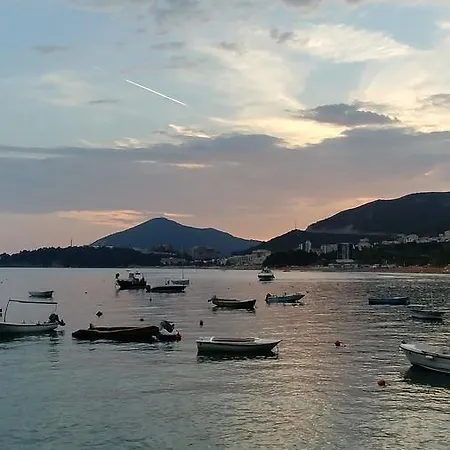 דירה Aquaoark Casino 007 New Bechichi Budva Sea View